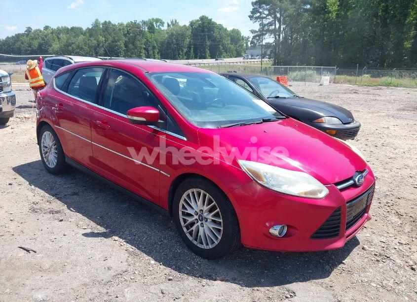 2012 Ford Focus SEL (VIN 1FAHP3M28CL473469) main photo