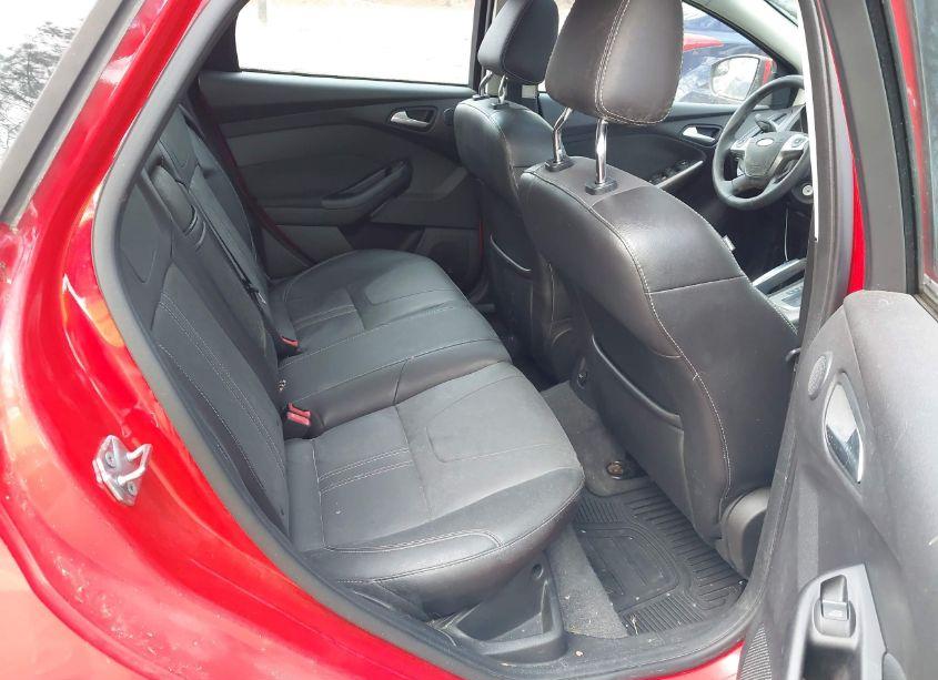 Photo 8 of 2012 Ford Focus SEL (VIN 1FAHP3M29CL245237)