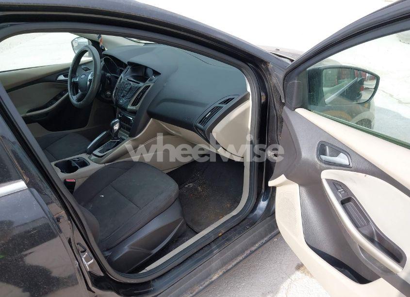 Photo 5 of 2012 Ford Focus SEL (VIN 1FAHP3M29CL375647)