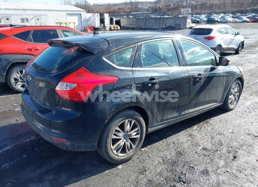 Photo 4 of 2012 Ford Focus SEL (VIN 1FAHP3M2XCL213204)