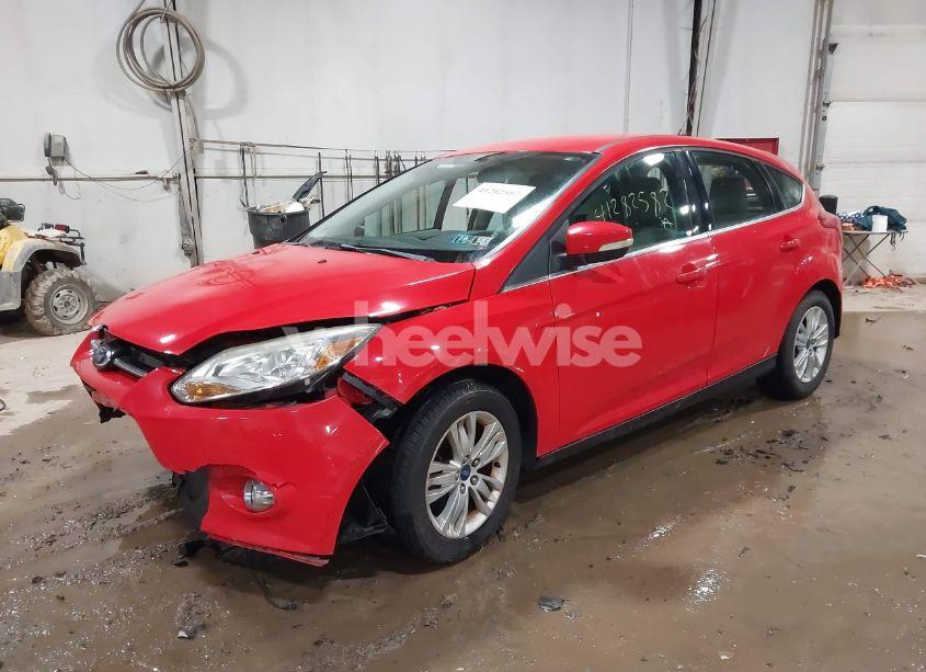 Photo 2 of 2012 Ford Focus SEL (VIN 1FAHP3M2XCL226051)