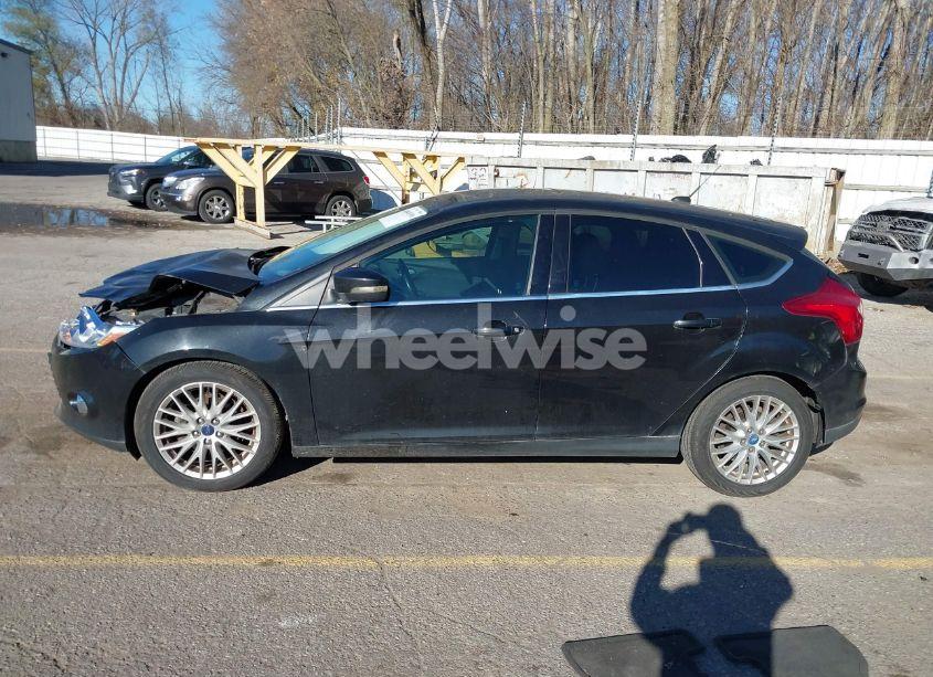 Photo 14 of 2012 Ford Focus SEL (VIN 1FAHP3M2XCL326067)
