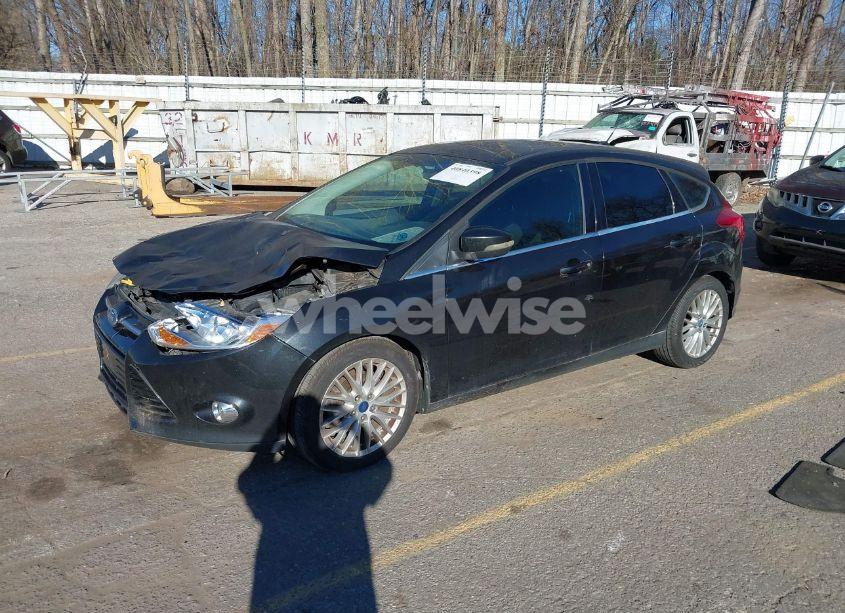 Photo 2 of 2012 Ford Focus SEL (VIN 1FAHP3M2XCL326067)