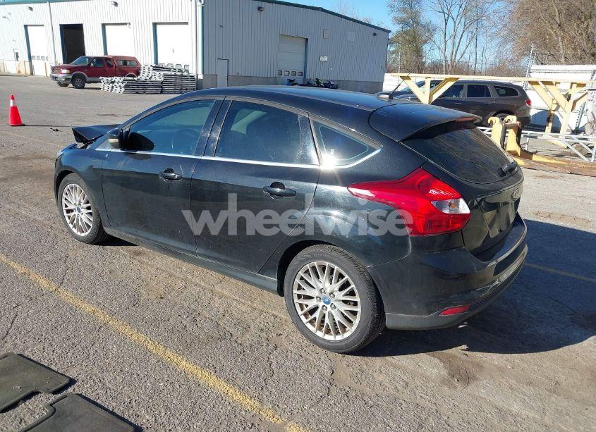 Photo 3 of 2012 Ford Focus SEL (VIN 1FAHP3M2XCL326067)
