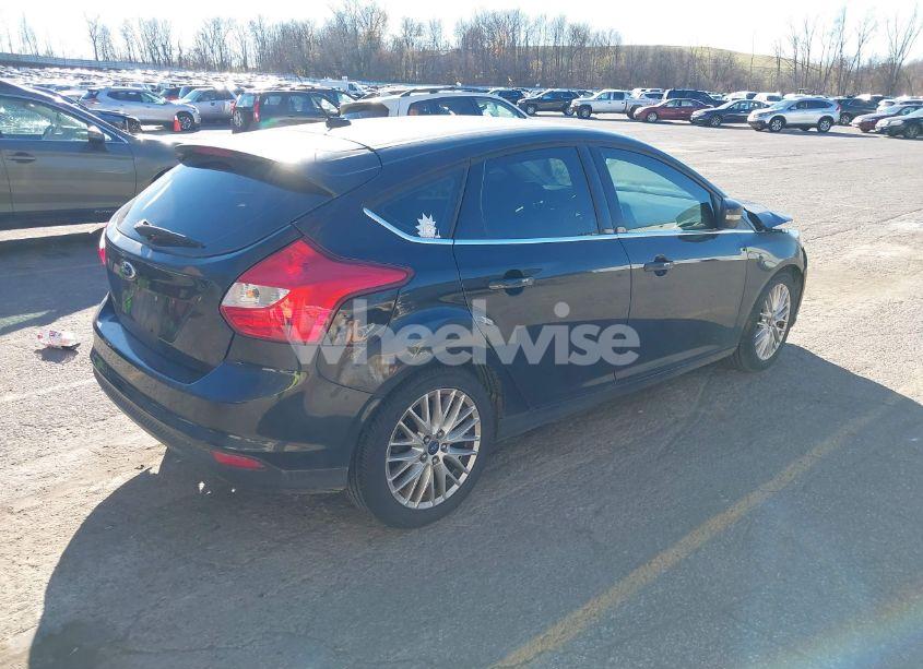 Photo 4 of 2012 Ford Focus SEL (VIN 1FAHP3M2XCL326067)