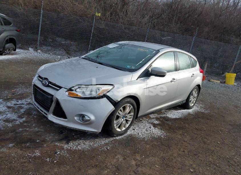 Photo 2 of 2012 Ford Focus SEL (VIN 1FAHP3M2XCL408347)