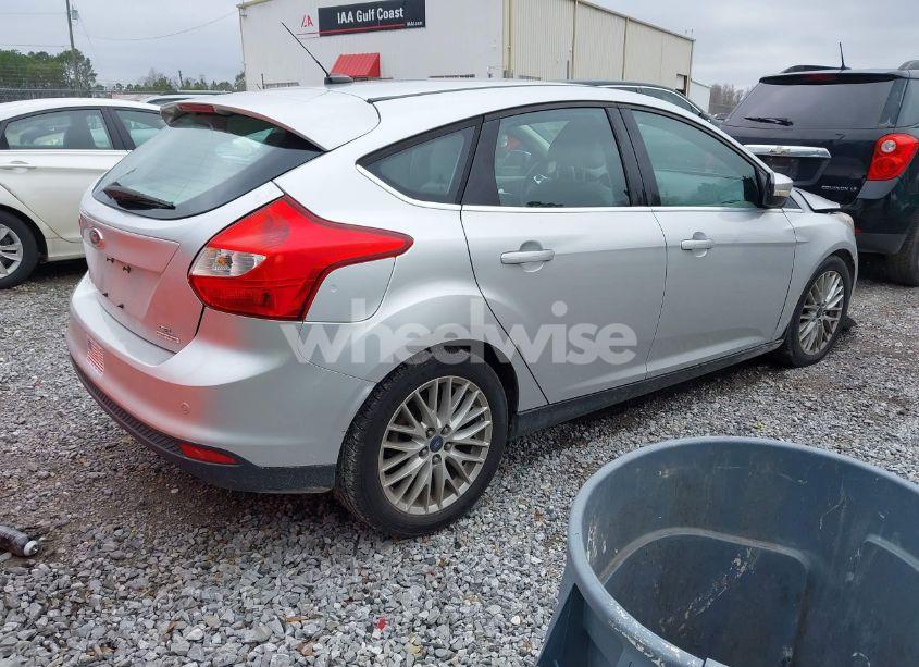 Photo 4 of 2012 Ford Focus SEL (VIN 1FAHP3M2XCL462327)