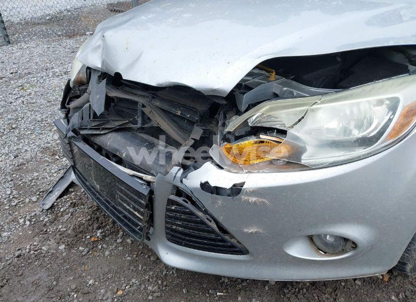 Photo 6 of 2012 Ford Focus SEL (VIN 1FAHP3M2XCL462327)