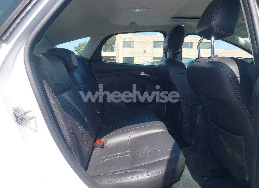 Photo 8 of 2012 Ford Focus TITANIUM (VIN 1FAHP3N20CL161399)