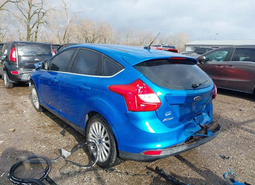 Photo 3 of 2012 Ford Focus TITANIUM (VIN 1FAHP3N21CL200128)