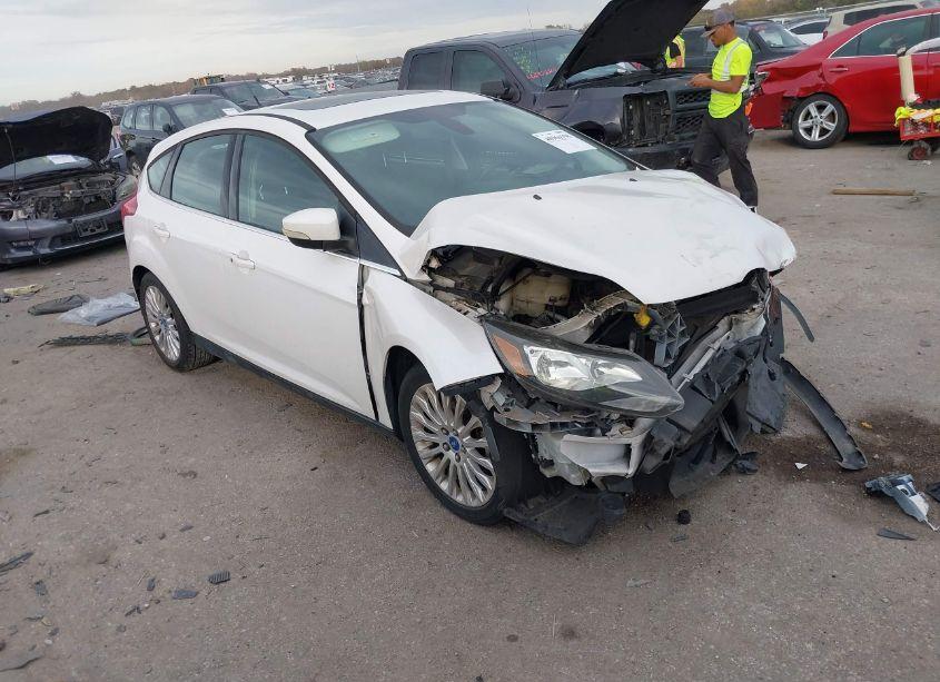 2012 Ford Focus TITANIUM (VIN 1FAHP3N21CL294771) main photo