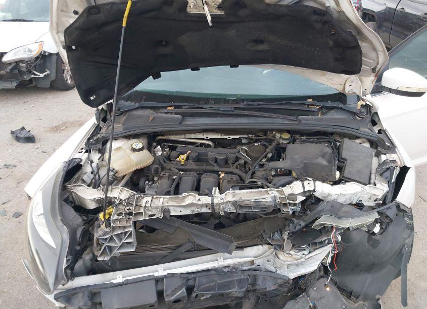 Photo 10 of 2012 Ford Focus TITANIUM (VIN 1FAHP3N21CL294771)