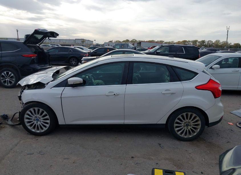 Photo 15 of 2012 Ford Focus TITANIUM (VIN 1FAHP3N21CL294771)