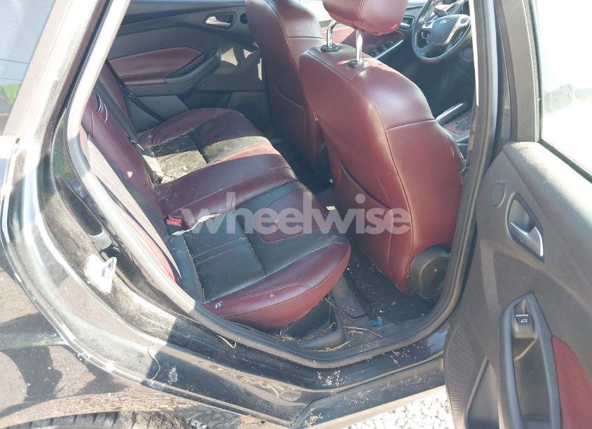 Photo 8 of 2012 Ford Focus TITANIUM (VIN 1FAHP3N23CL100242)