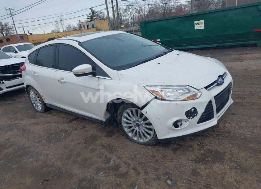 2012 Ford Focus TITANIUM (VIN 1FAHP3N23CL119048) main photo