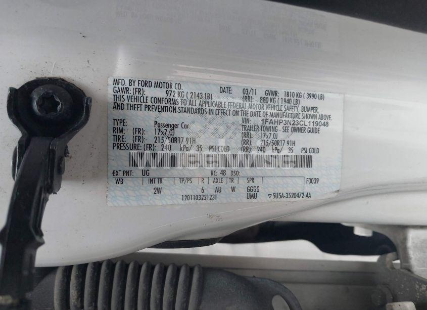 Photo 9 of 2012 Ford Focus TITANIUM (VIN 1FAHP3N23CL119048)