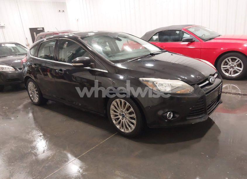 2012 Ford Focus TITANIUM (VIN 1FAHP3N23CL151871) main photo