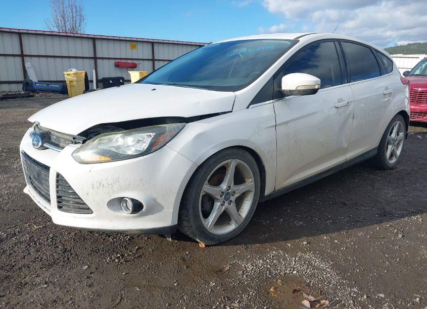 Photo 2 of 2012 Ford Focus TITANIUM (VIN 1FAHP3N23CL257964)