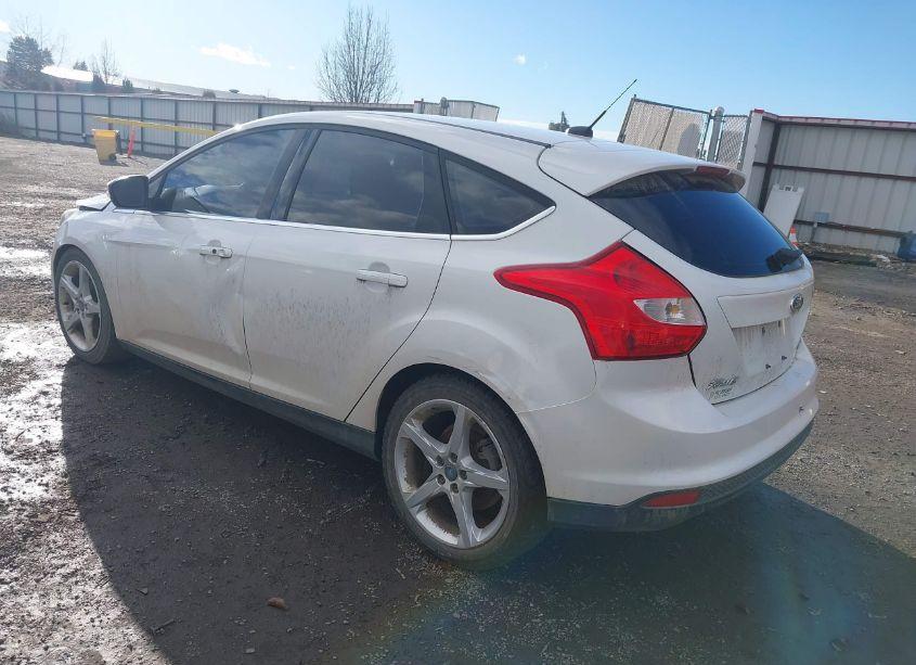Photo 3 of 2012 Ford Focus TITANIUM (VIN 1FAHP3N23CL257964)