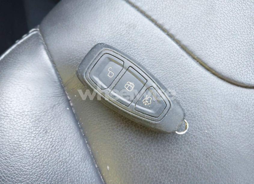 Photo 11 of 2012 Ford Focus TITANIUM (VIN 1FAHP3N23CL471871)