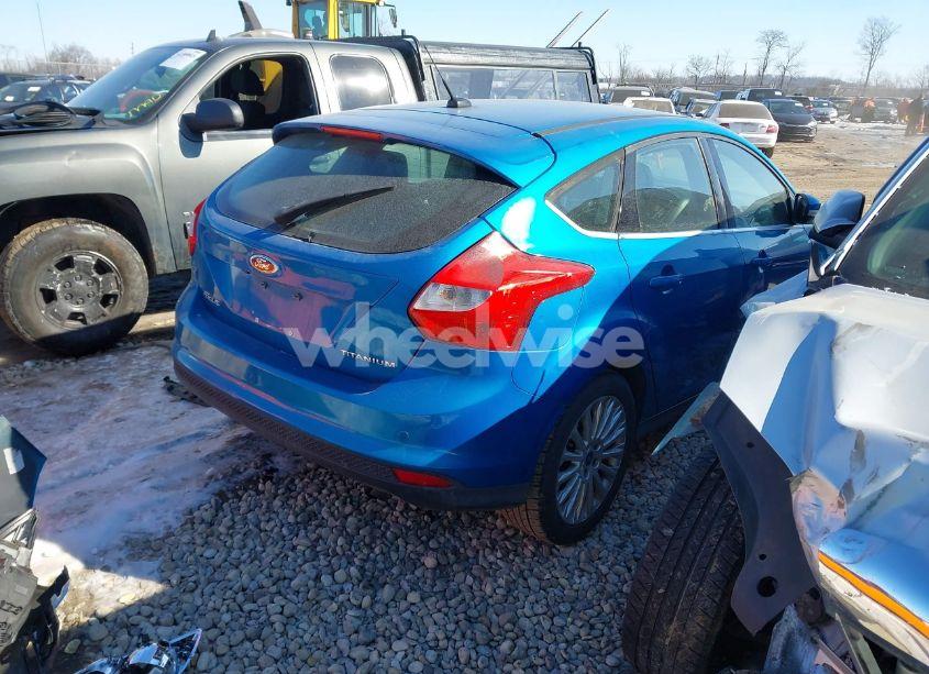 Photo 4 of 2012 Ford Focus TITANIUM (VIN 1FAHP3N23CL471871)