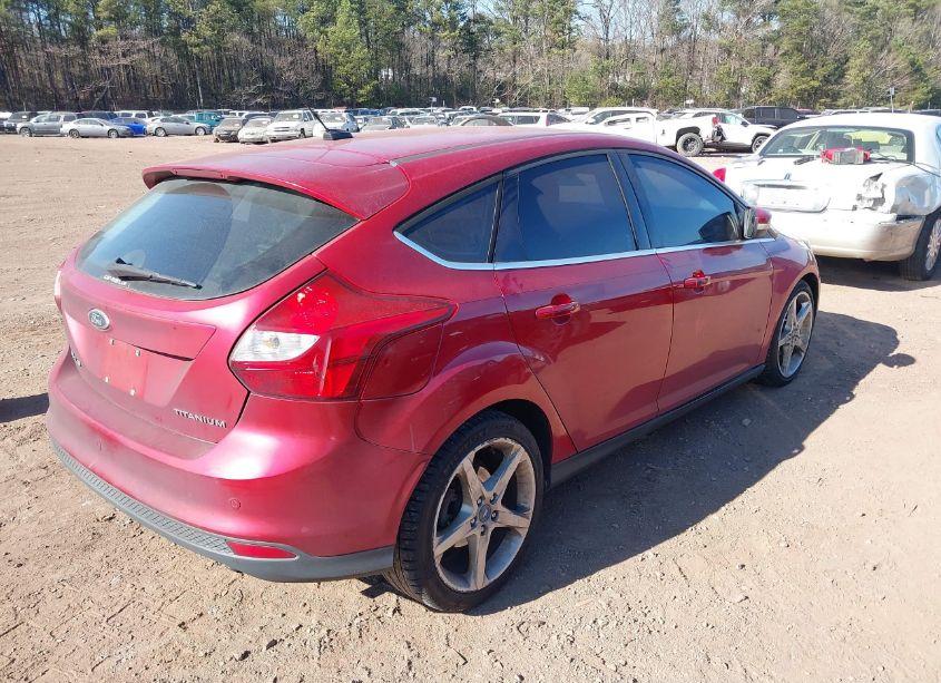 Photo 4 of 2012 Ford Focus TITANIUM (VIN 1FAHP3N25CL231740)