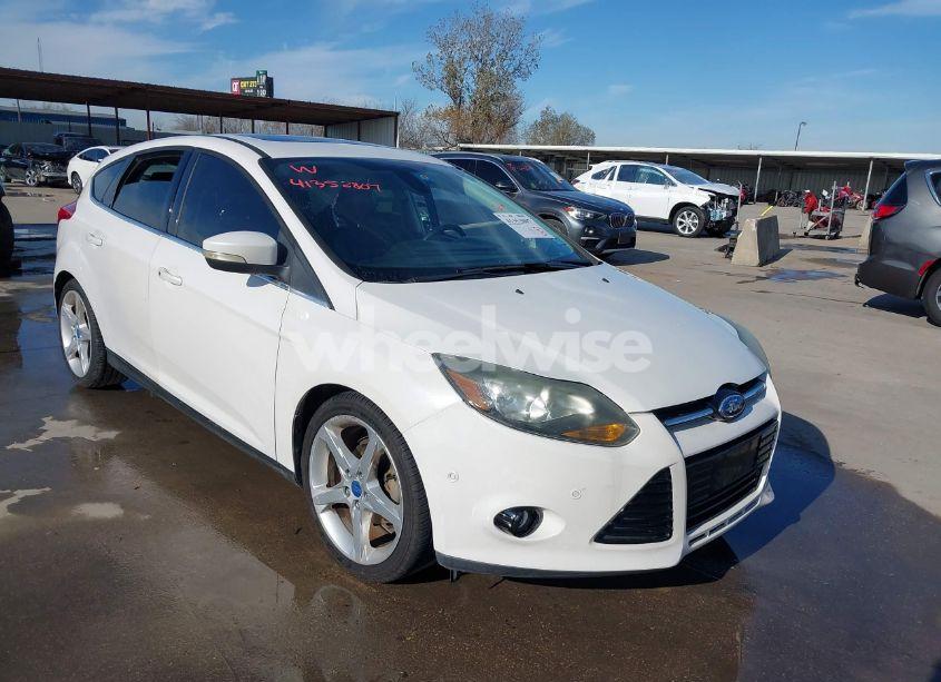 2012 Ford Focus TITANIUM (VIN 1FAHP3N25CL232225) main photo