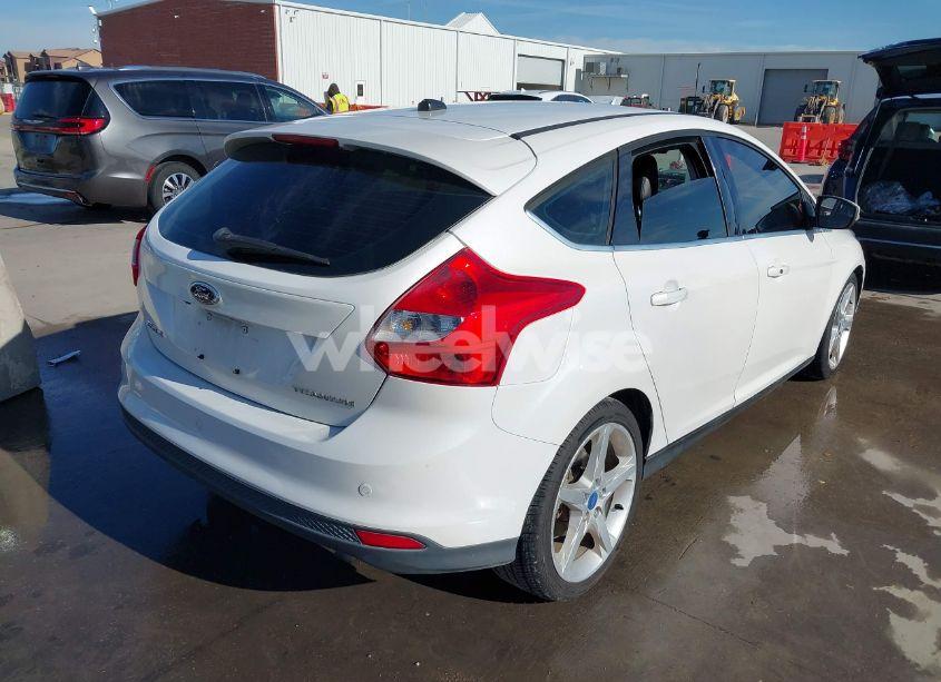 Photo 4 of 2012 Ford Focus TITANIUM (VIN 1FAHP3N25CL232225)