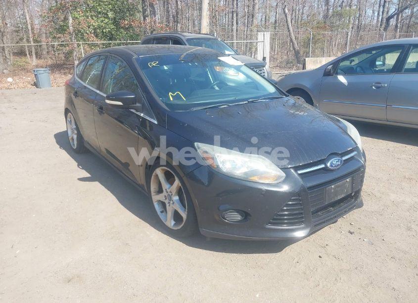 2012 Ford Focus TITANIUM (VIN 1FAHP3N25CL428522) main photo