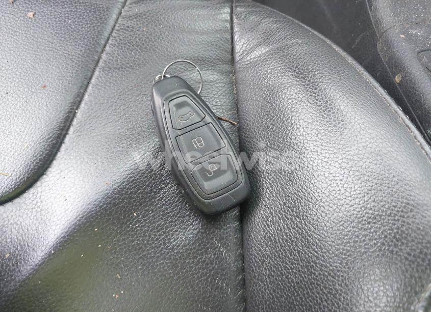 Photo 11 of 2012 Ford Focus TITANIUM (VIN 1FAHP3N26CL183004)