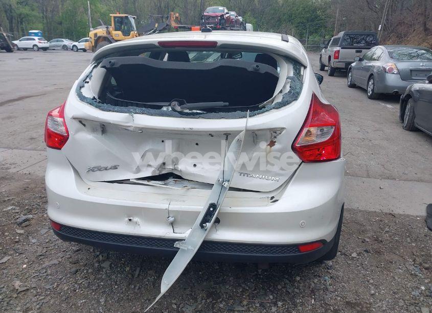 Photo 16 of 2012 Ford Focus TITANIUM (VIN 1FAHP3N26CL183004)