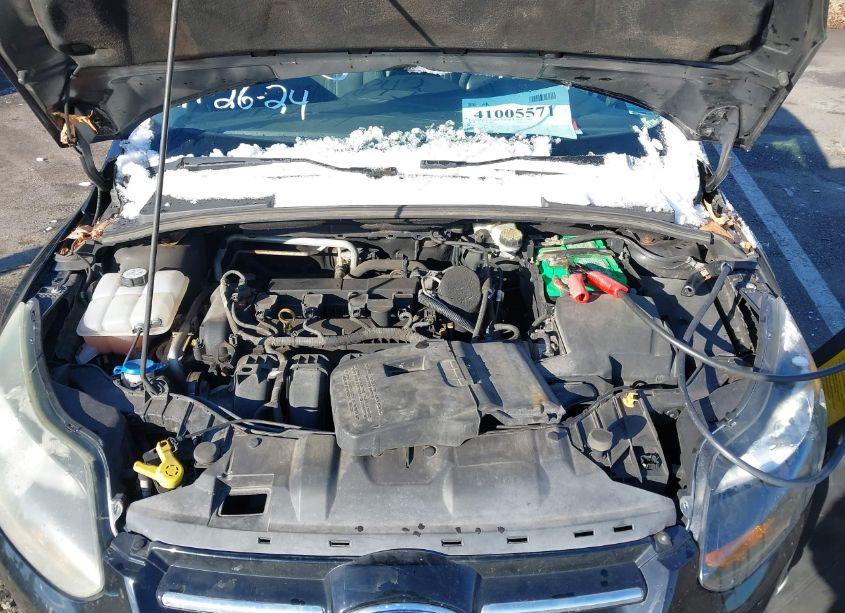 Photo 10 of 2012 Ford Focus TITANIUM (VIN 1FAHP3N26CL269879)