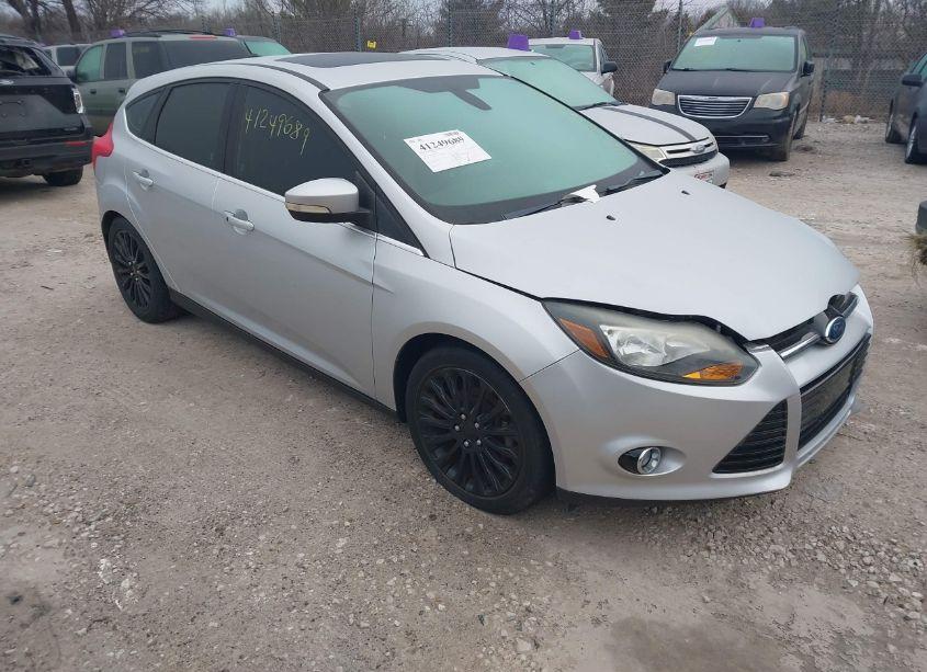 2012 Ford Focus TITANIUM (VIN 1FAHP3N26CL309751) main photo