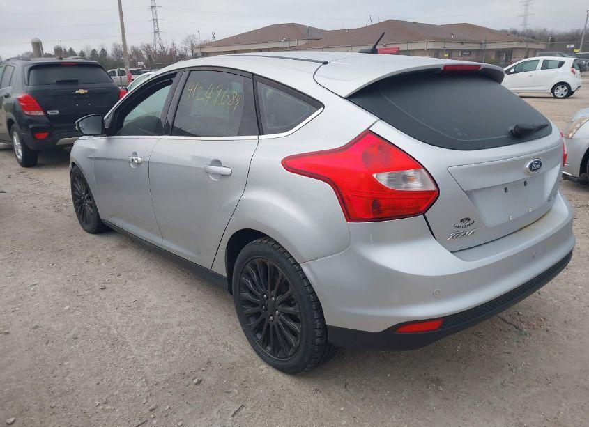 Photo 3 of 2012 Ford Focus TITANIUM (VIN 1FAHP3N26CL309751)