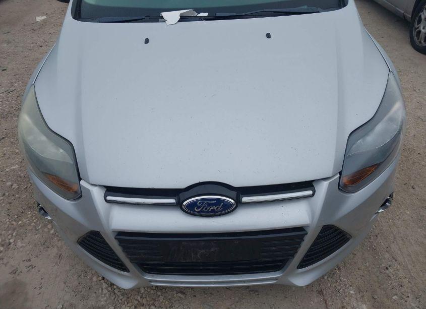 Photo 6 of 2012 Ford Focus TITANIUM (VIN 1FAHP3N26CL309751)