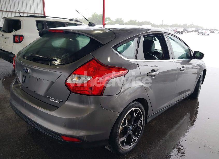 Photo 4 of 2012 Ford Focus TITANIUM (VIN 1FAHP3N26CL450206)