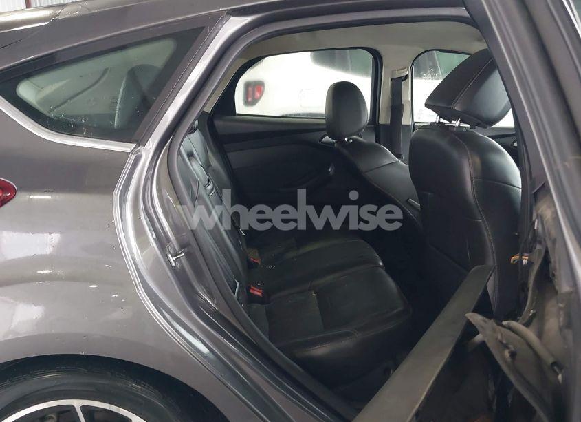 Photo 8 of 2012 Ford Focus TITANIUM (VIN 1FAHP3N26CL450206)