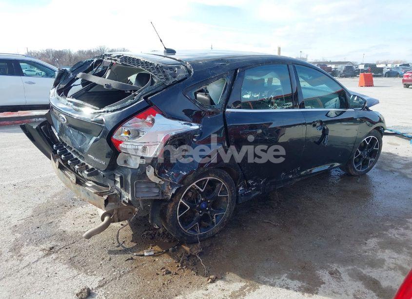 Photo 4 of 2012 Ford Focus TITANIUM (VIN 1FAHP3N27CL145393)