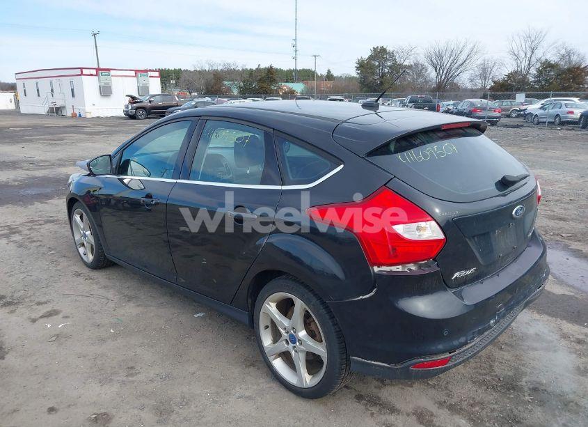 Photo 3 of 2012 Ford Focus TITANIUM (VIN 1FAHP3N27CL309239)