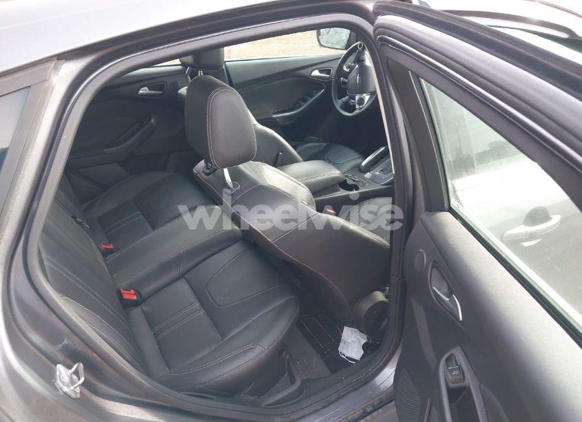 Photo 8 of 2012 Ford Focus TITANIUM (VIN 1FAHP3N28CL127100)