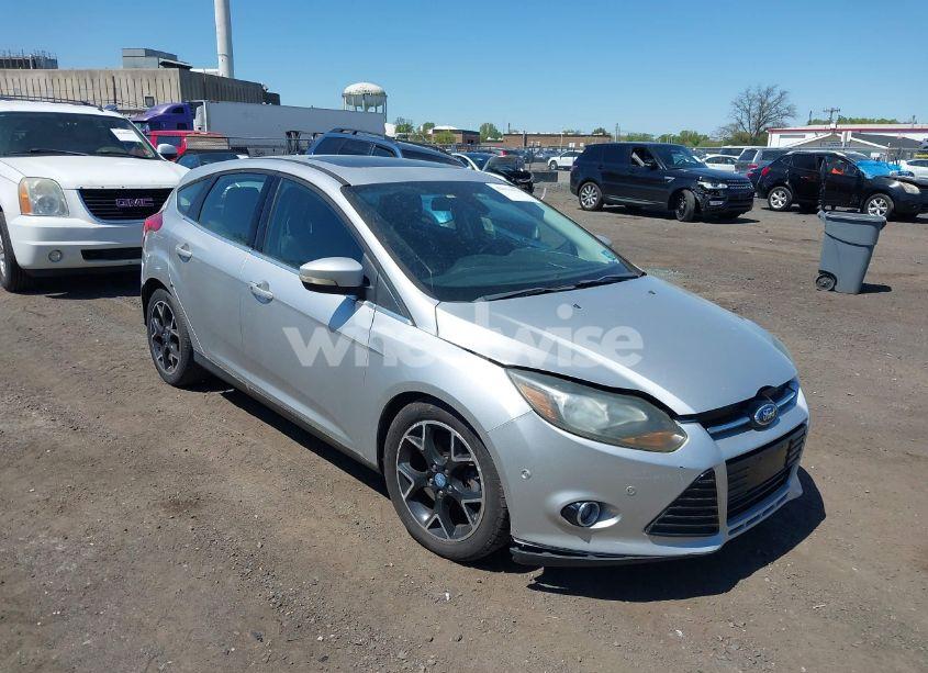 2012 Ford Focus TITANIUM (VIN 1FAHP3N28CL149792) main photo