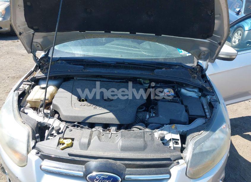 Photo 10 of 2012 Ford Focus TITANIUM (VIN 1FAHP3N28CL149792)