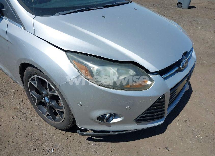 Photo 6 of 2012 Ford Focus TITANIUM (VIN 1FAHP3N28CL149792)