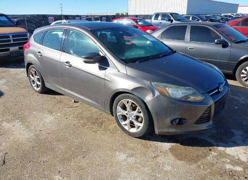 2012 Ford Focus TITANIUM (VIN 1FAHP3N28CL256891) main photo