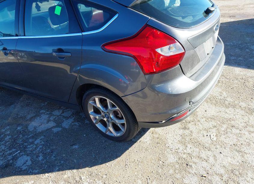 Photo 12 of 2012 Ford Focus TITANIUM (VIN 1FAHP3N28CL256891)