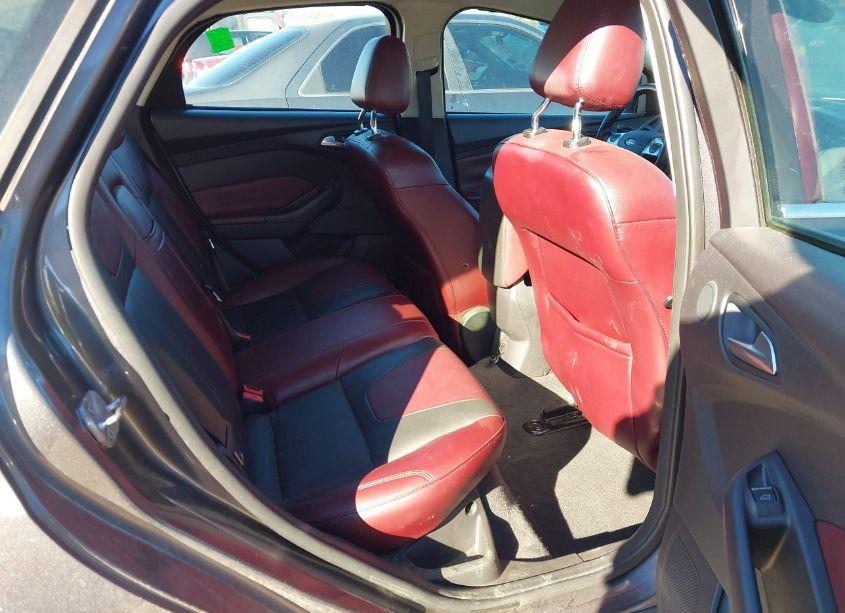 Photo 8 of 2012 Ford Focus TITANIUM (VIN 1FAHP3N28CL256891)