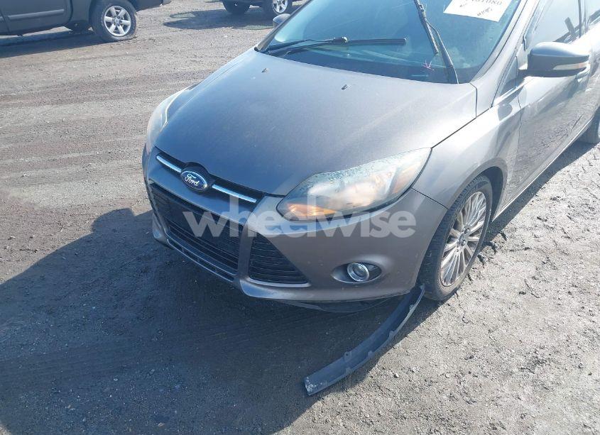 Photo 6 of 2012 Ford Focus TITANIUM (VIN 1FAHP3N28CL270225)