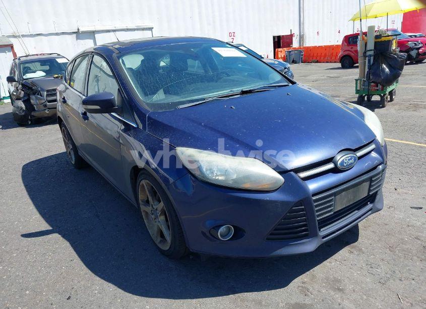 2012 Ford Focus TITANIUM (VIN 1FAHP3N29CL120317) main photo