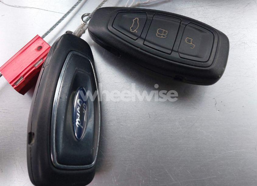 Photo 11 of 2012 Ford Focus TITANIUM (VIN 1FAHP3N29CL195499)