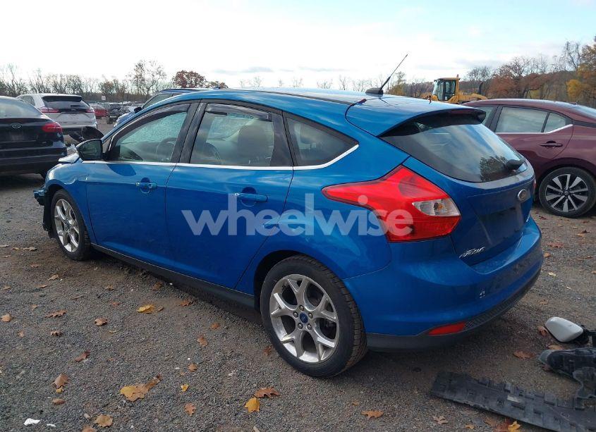 Photo 3 of 2012 Ford Focus TITANIUM (VIN 1FAHP3N29CL195499)